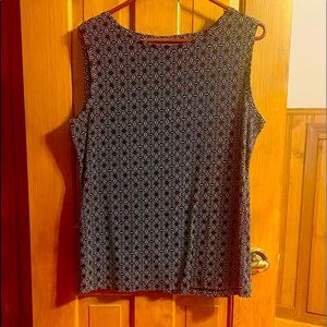Women’s sleeveless top